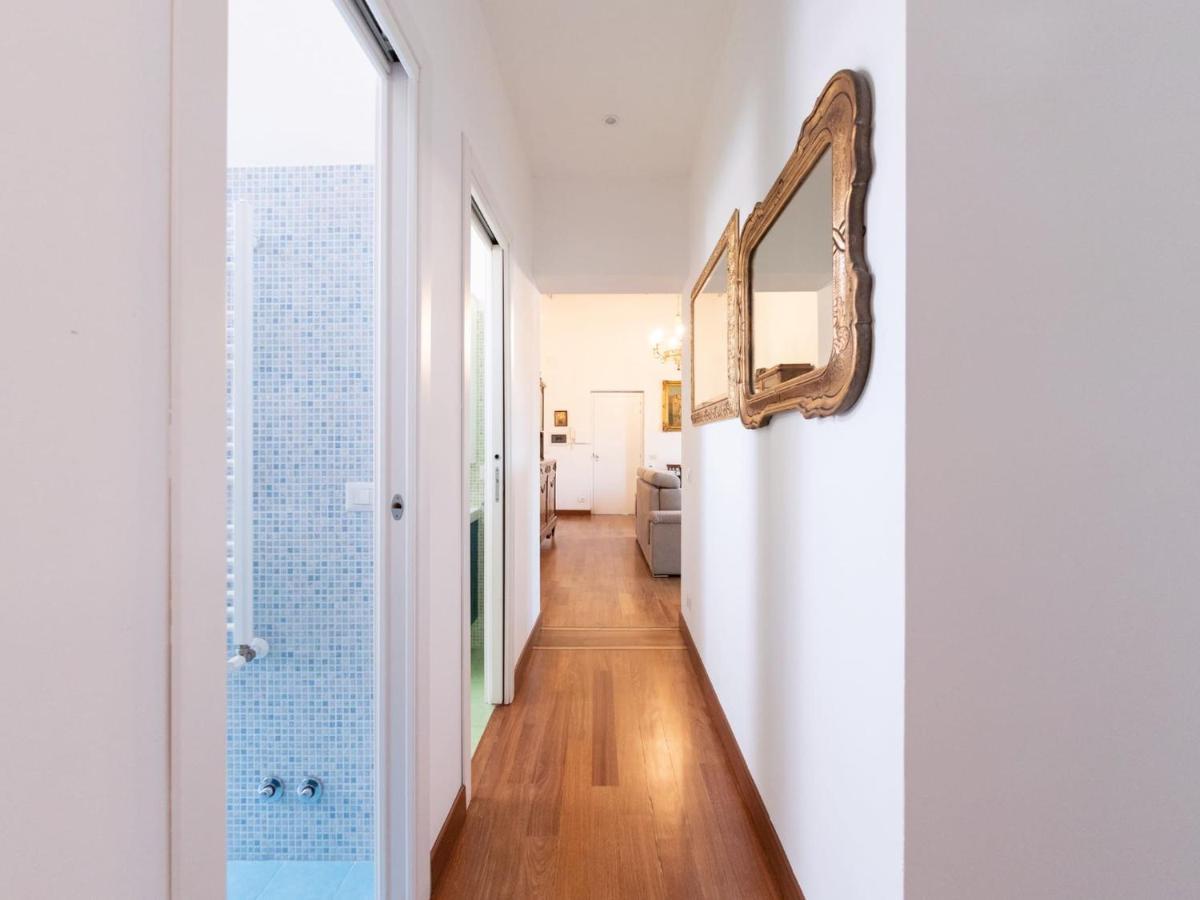 The Best Rent - Beautiful Apartment With Terrace Near Colosseo Rom Eksteriør billede