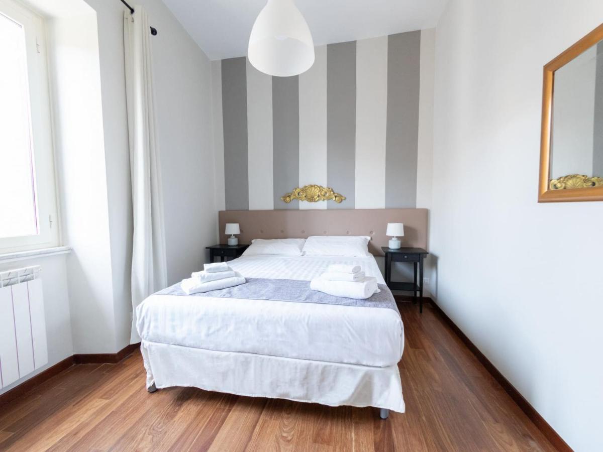 The Best Rent - Beautiful Apartment With Terrace Near Colosseo Rom Eksteriør billede