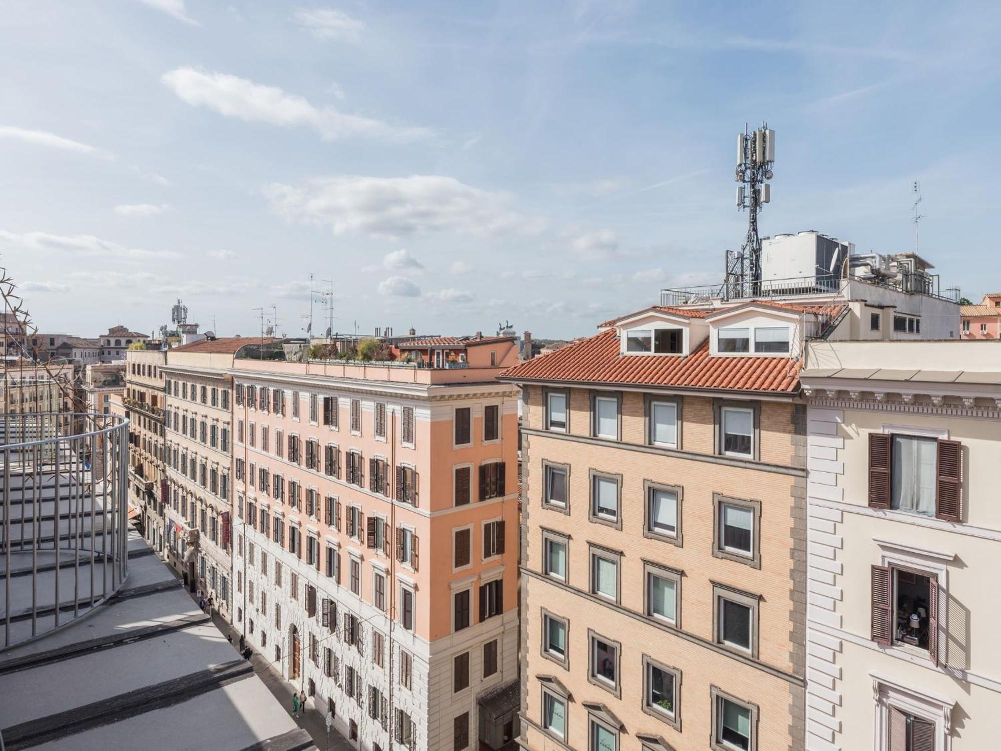 The Best Rent - Beautiful Apartment With Terrace Near Colosseo Rom Eksteriør billede